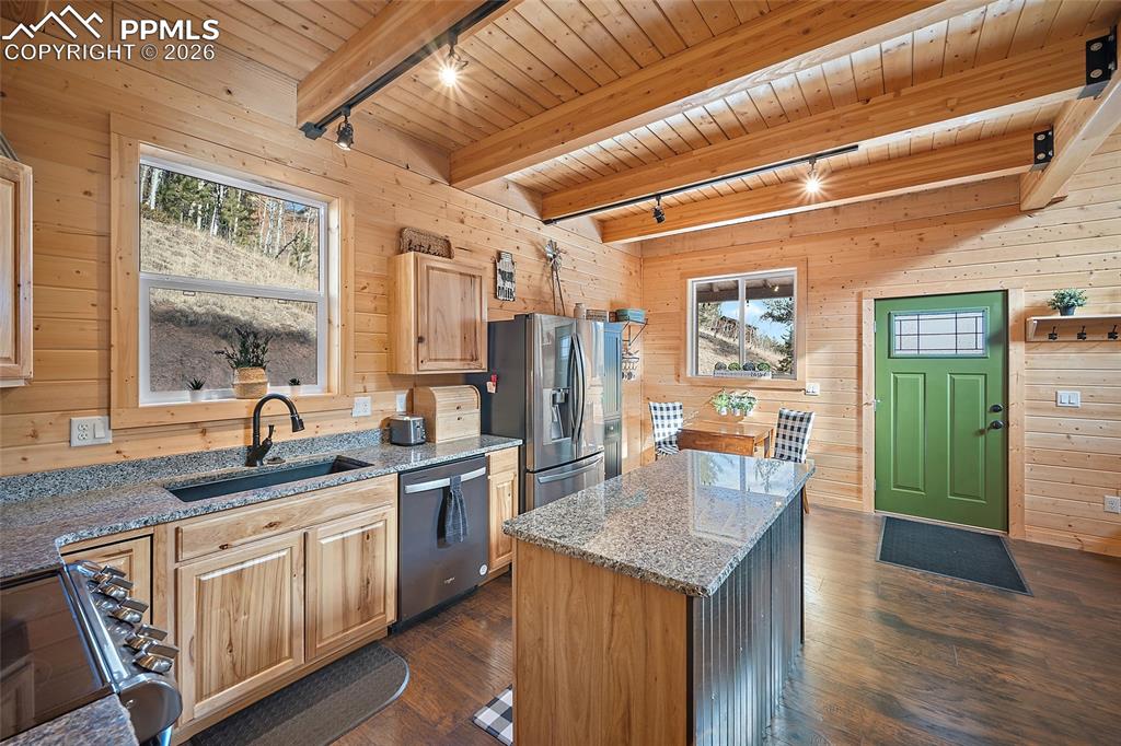 213 Willow Road Divide, CO 80814 - Photo 16 of 49