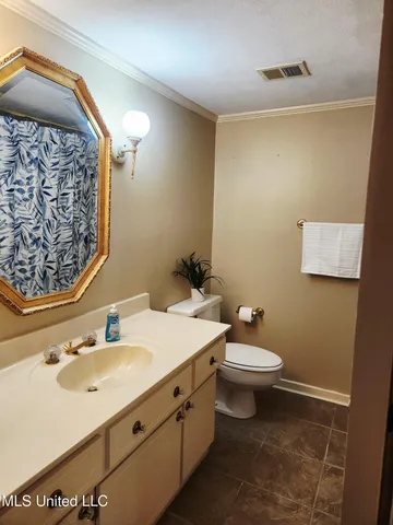 $125,000 | 5025 Wayneland Drive, Unit M1, Jackson, MS 39211