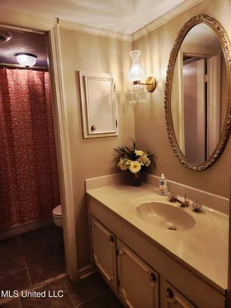 $119,900 | 5025 Wayneland Drive, Unit M1, Jackson, MS 39211