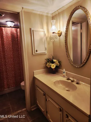 $125,000 | 5025 Wayneland Drive, Unit M1, Jackson, MS 39211