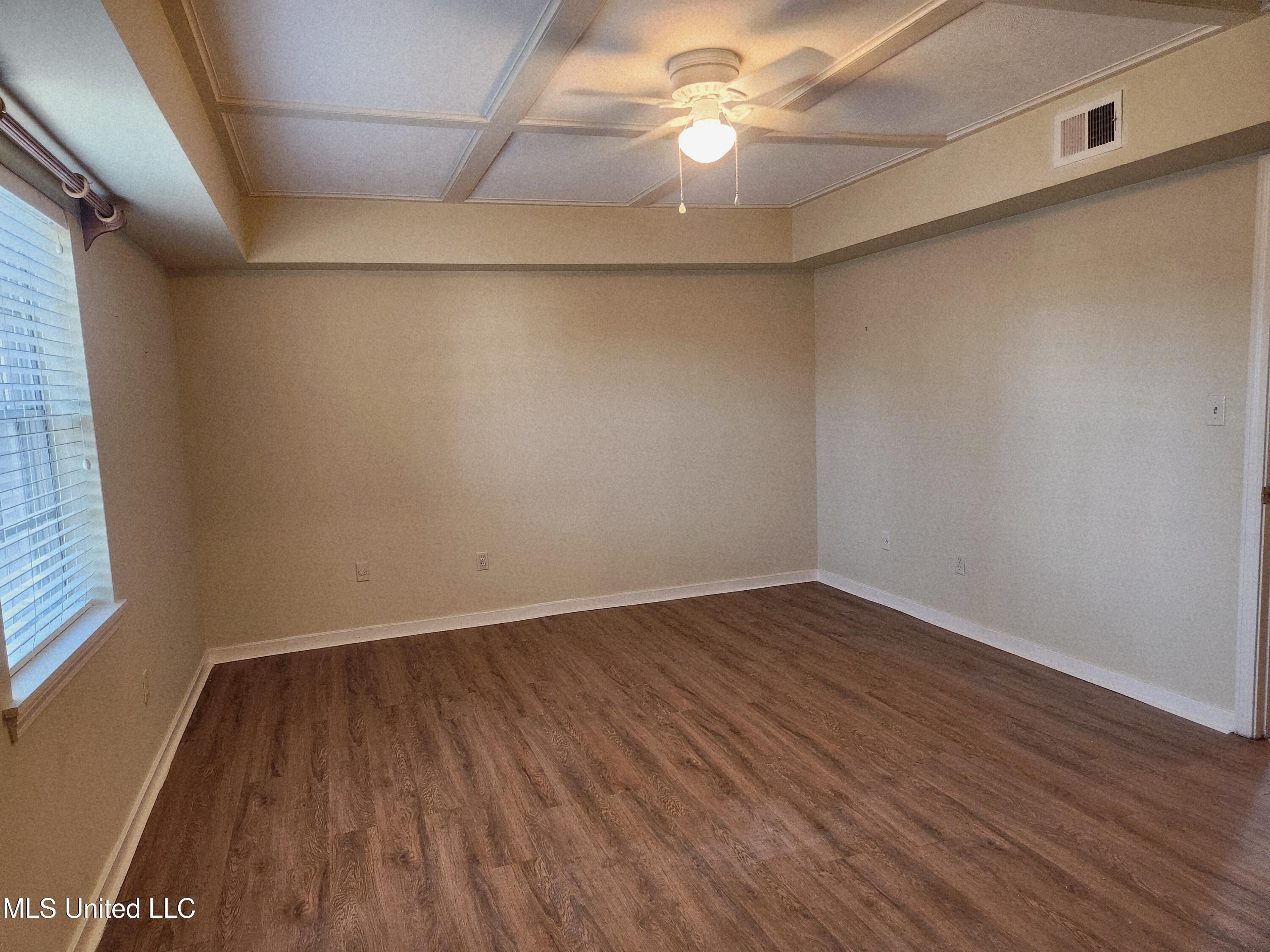 5025 Wayneland Drive, Unit M1 Jackson, MS 39211 - Photo 10 of 23 20251022_161808