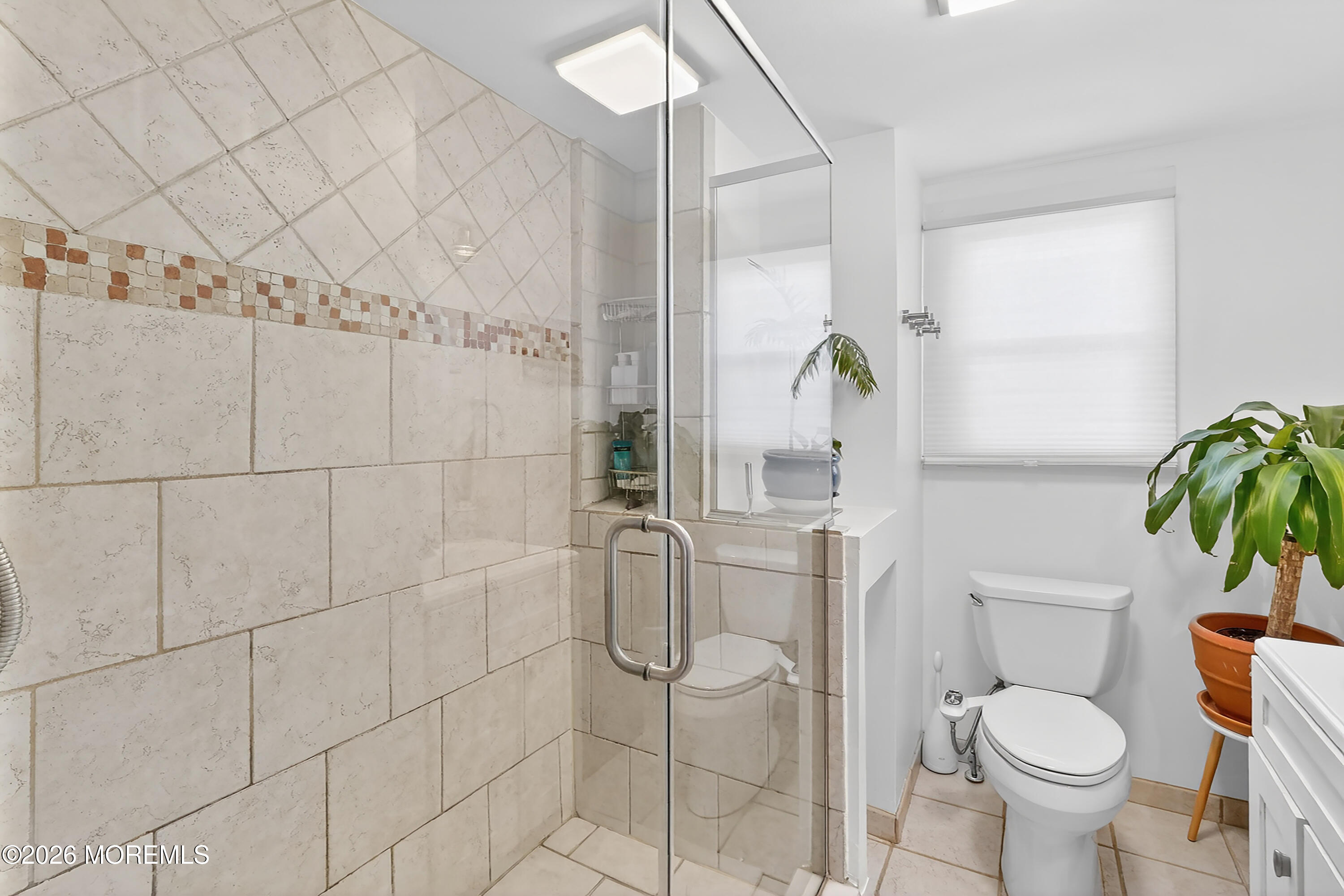 2147 Beach Boulevard Point Pleasant, NJ 08742 - Photo 25 of 43 Bathroom