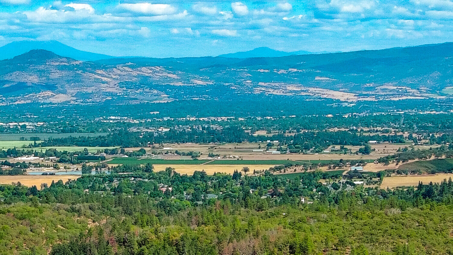 685 Jacksonville Reservoir Road Jacksonville, OR 97530 - Photo 15 of 49 14