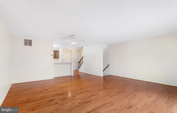 $2,650 | 19 Spring Glen Court, Cockeysville, MD 21030