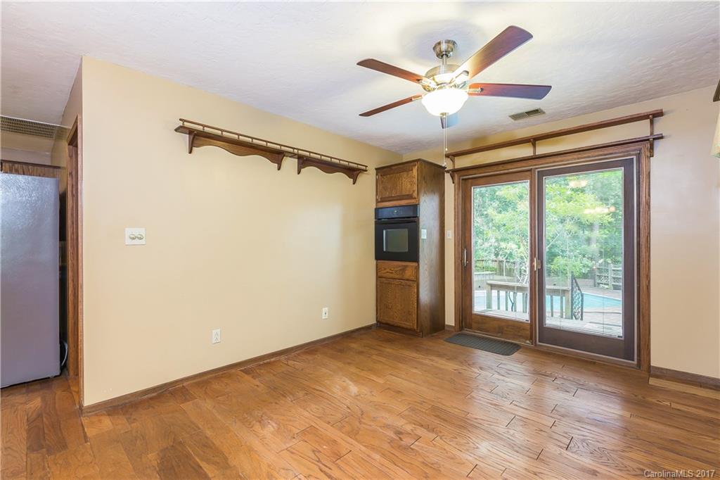 10049 Tepa Place, Unit 49 Tega Cay, SC 29708 - Photo 10 of 21 Gallery Image 10