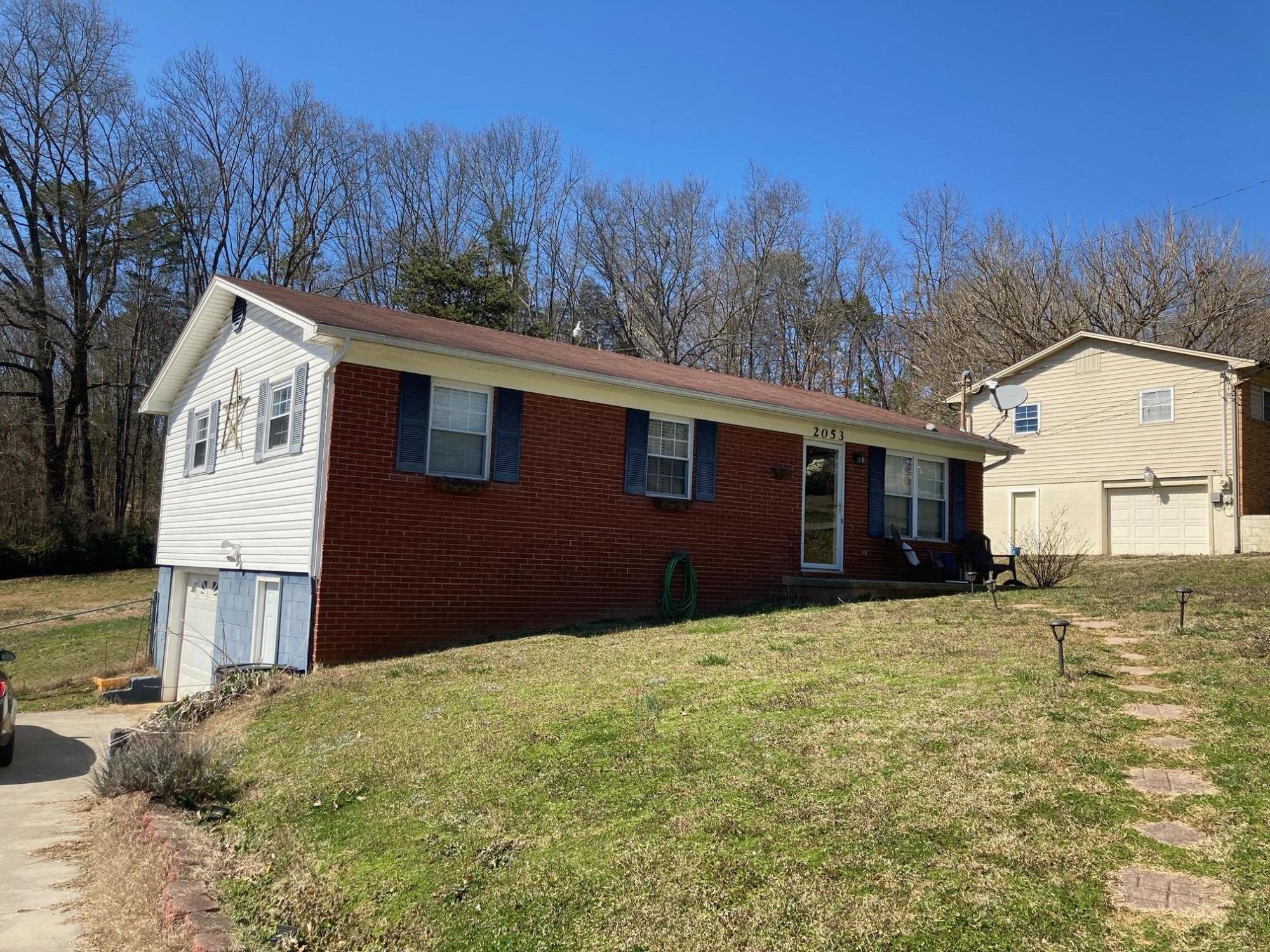 2053 Ivanhoe Road Morristown, TN 37814 - Photo 2 of 21 image2
