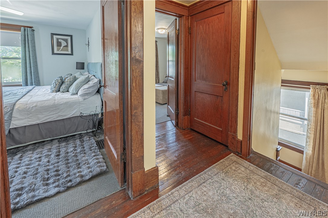 162 South Transit Street Lockport, NY 14094 - Photo 19 of 38