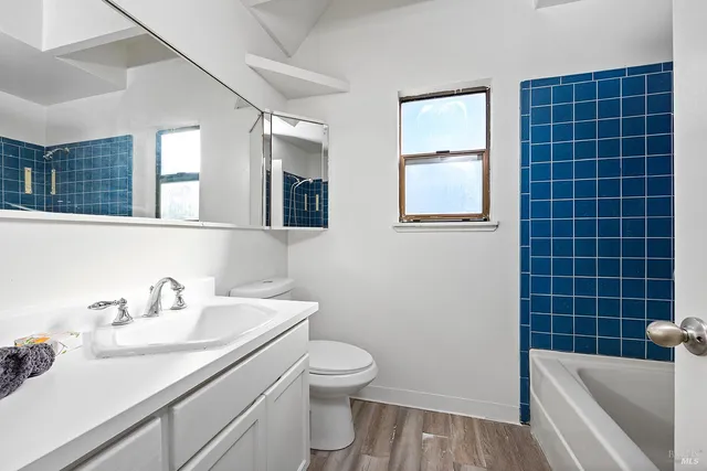 $340,000 | 2125 West Steele Lane, Santa Rosa, CA 95403