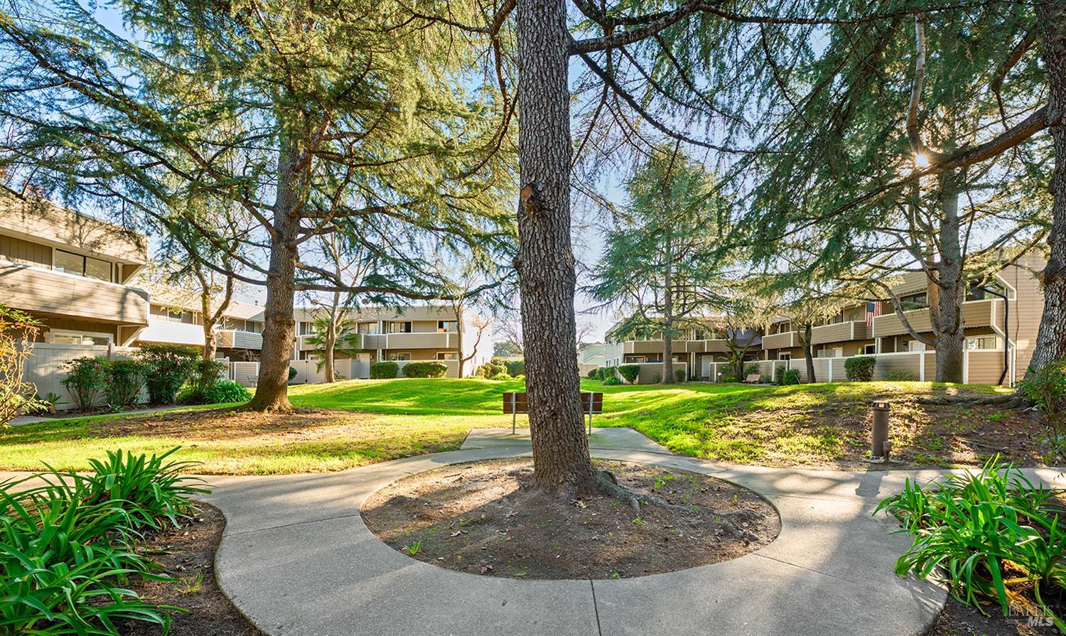 2125 West Steele Lane Santa Rosa, CA 95403 - Photo 25 of 30