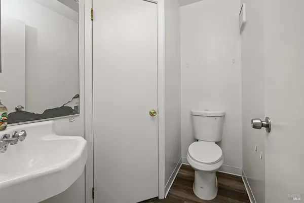 $340,000 | 2125 West Steele Lane, Santa Rosa, CA 95403
