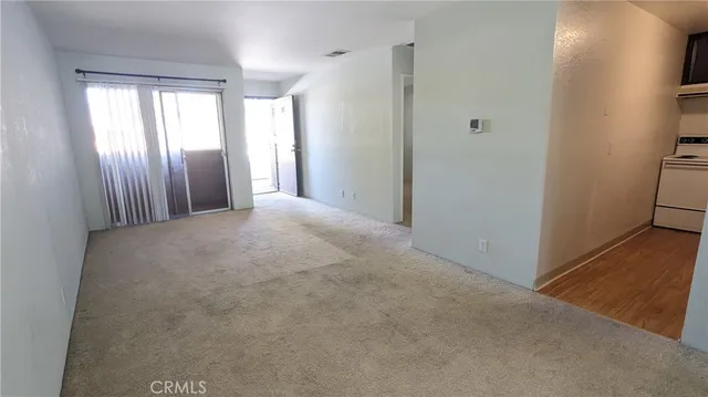 $139,000 | 470 North Villa Court, Unit 205, Palm Springs, CA 92262