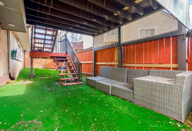 $370,000 | 12525 West 85th Terrace, Lenexa, KS 66215