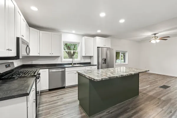 $349,900 | 1038 West 200 South, Warsaw, IN 46580