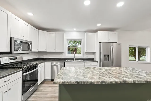 $369,900 | 1038 West 200 South, Warsaw, IN 46580