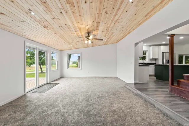 $359,900 | 1038 West 200 South, Warsaw, IN 46580