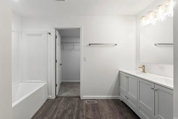 $349,900 | 1038 West 200 South, Warsaw, IN 46580