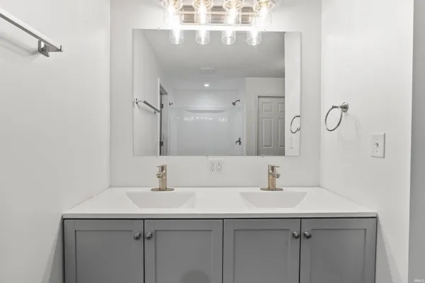 $349,900 | 1038 West 200 South, Warsaw, IN 46580