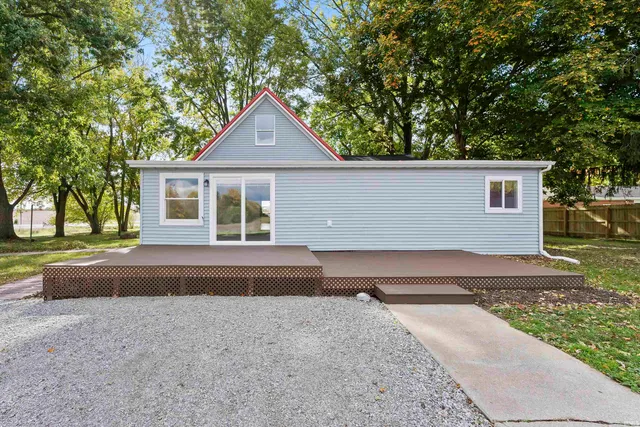 $369,900 | 1038 West 200 South, Warsaw, IN 46580