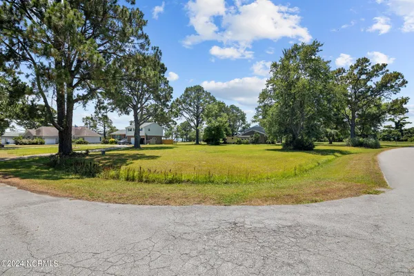 $28,500 | 5300 Bogue Drive, Oriental, NC 28571