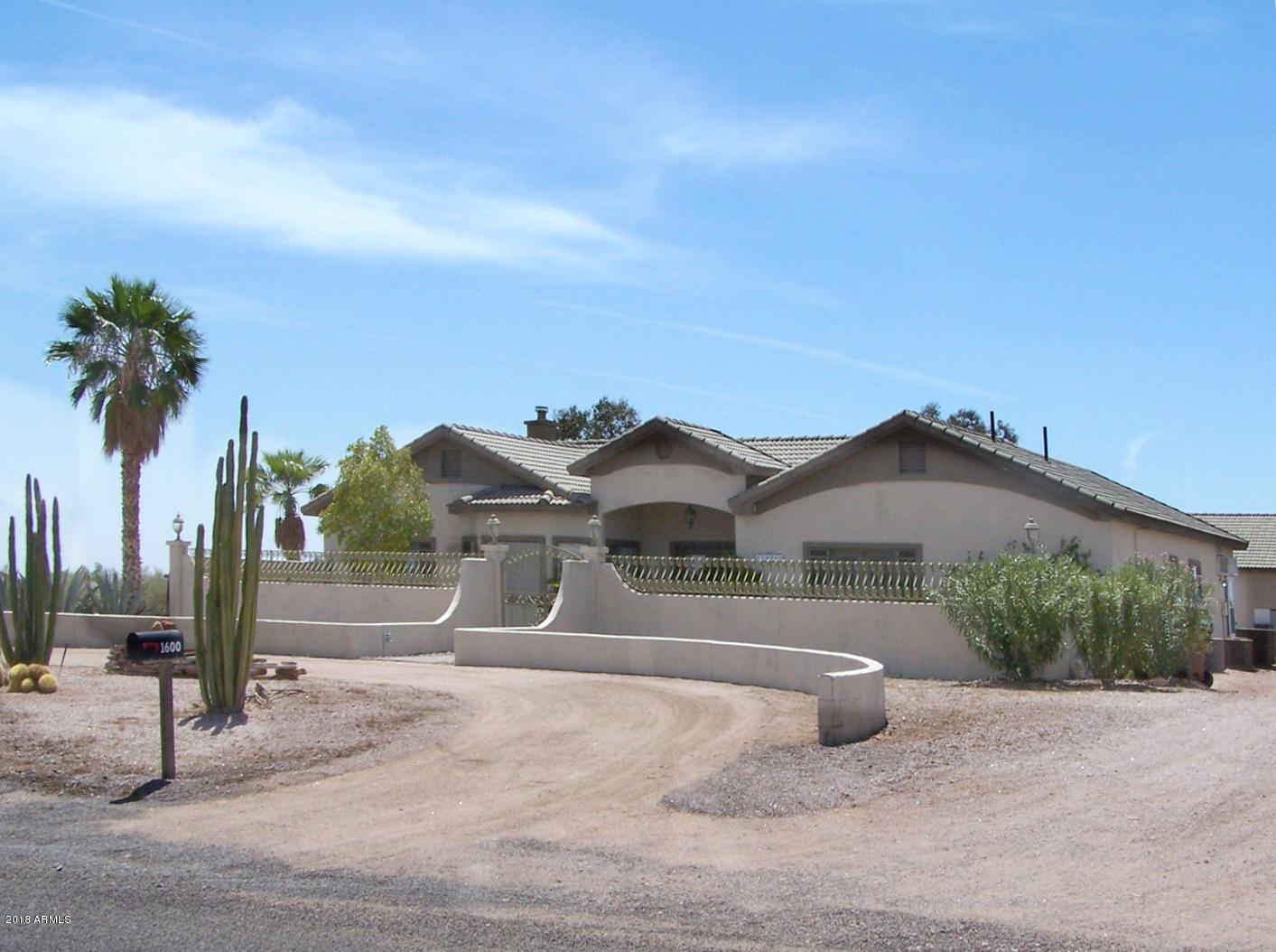 1600 North Starr Road Apache Junction, AZ 85119 - Photo 1 of 104 100_9317