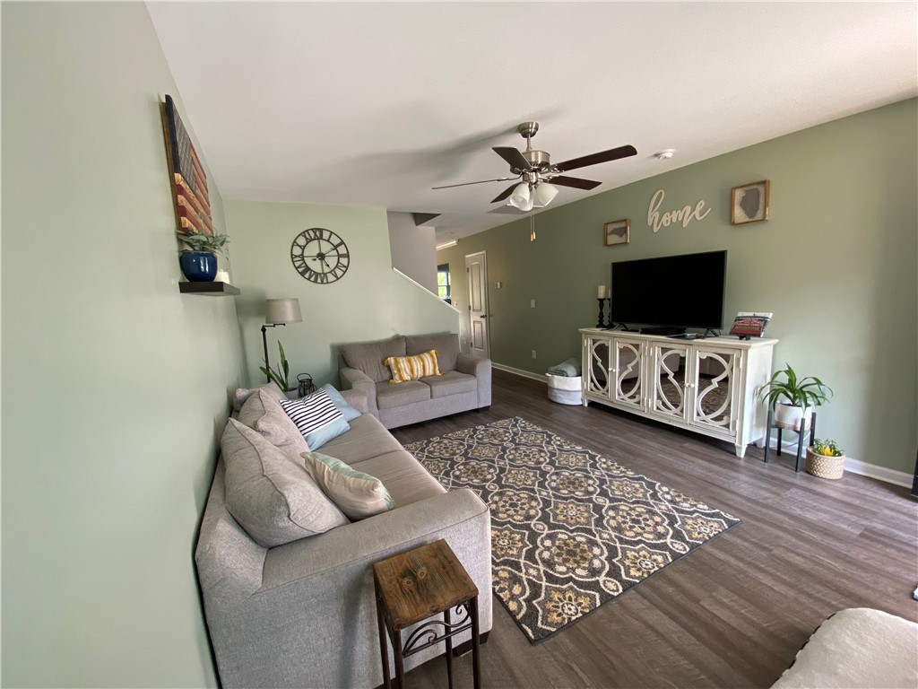214 Maple Grove Road Seneca, SC 29678 - Photo 3 of 37 Gallery Image 3