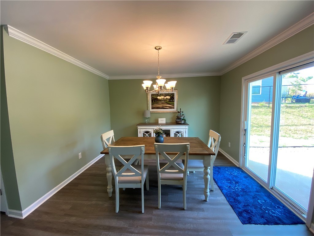 214 Maple Grove Road Seneca, SC 29678 - Photo 5 of 37 Gallery Image 5