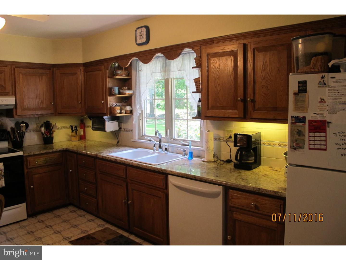 4230 Axe Handle Road Quakertown, PA 18951 - Photo 10 of 16 Kitchen