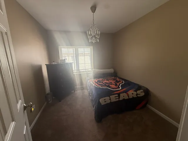 $429,000 | 183 East River Road, Unit C1, Des Plaines, IL 60016