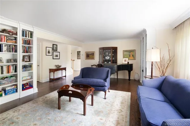 $995,000 | 6 Juniper Ledge Lane, Salisbury, CT 06039