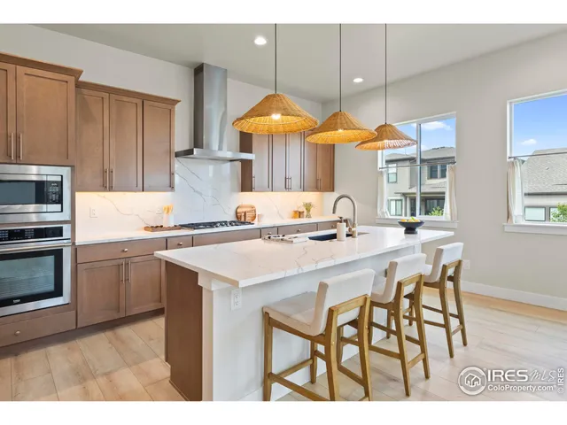 $1,050,000 | 1728 Center Pivot Drive, Windsor, CO 80550