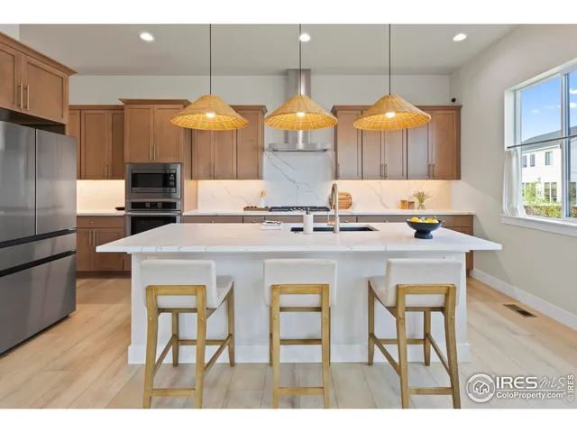 $1,050,000 | 1728 Center Pivot Drive, Windsor, CO 80550