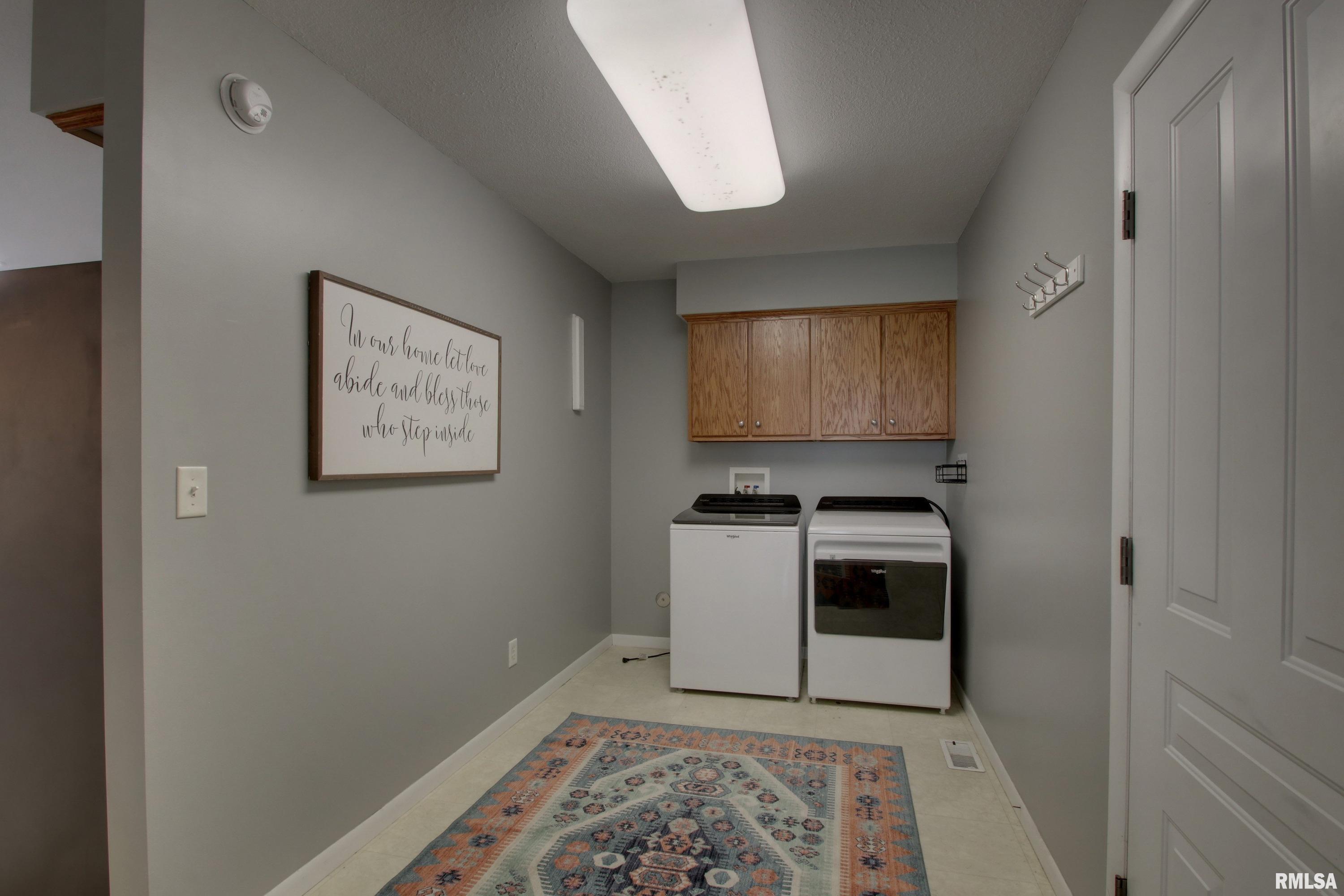 1447 North 200th Avenue Payson, IL 62360 - Photo 25 of 45