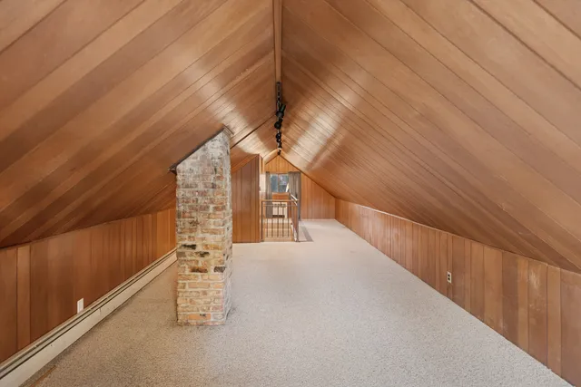 $319,900 | 23689 West Old Petite Lake Road, Lake Villa, IL 60046