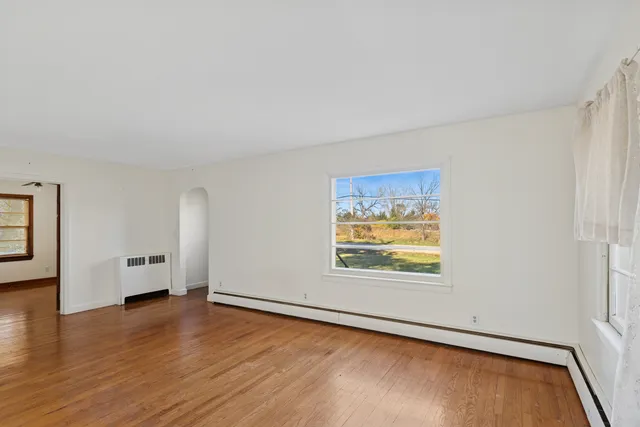 $319,900 | 23689 West Old Petite Lake Road, Lake Villa, IL 60046