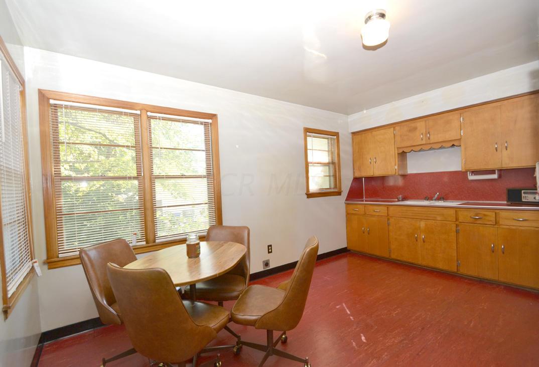 1701 East Cooke Road Columbus, OH 43224 - Photo 5 of 16 Gallery Image 5