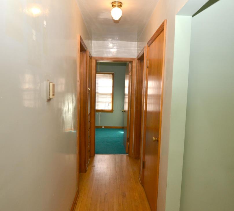 1701 East Cooke Road Columbus, OH 43224 - Photo 8 of 16 Gallery Image 8