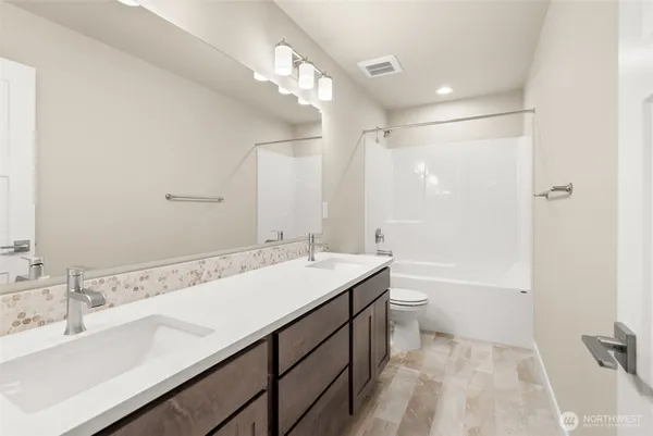 $684,950 | 9037 Wyatt Loop Southeast, Tumwater, WA 98501