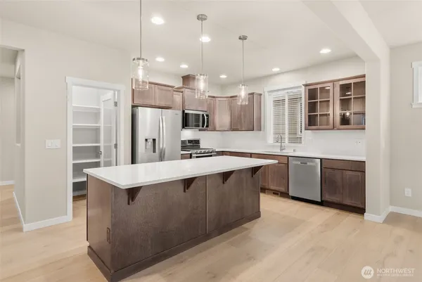 $684,950 | 9037 Wyatt Loop Southeast, Tumwater, WA 98501
