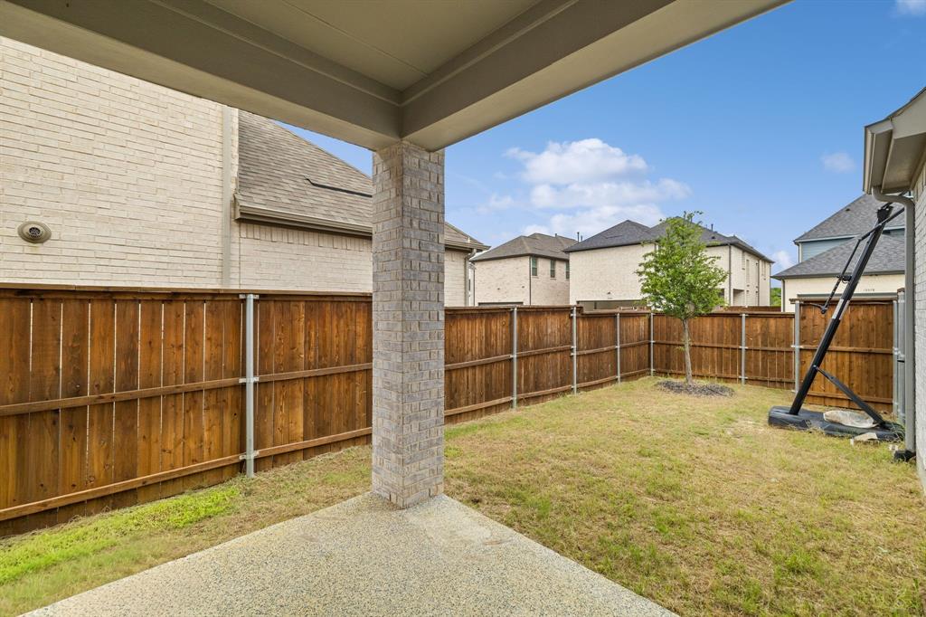 15583 Crape Myrtle Road Frisco, TX 75035 - Photo 36 of 37