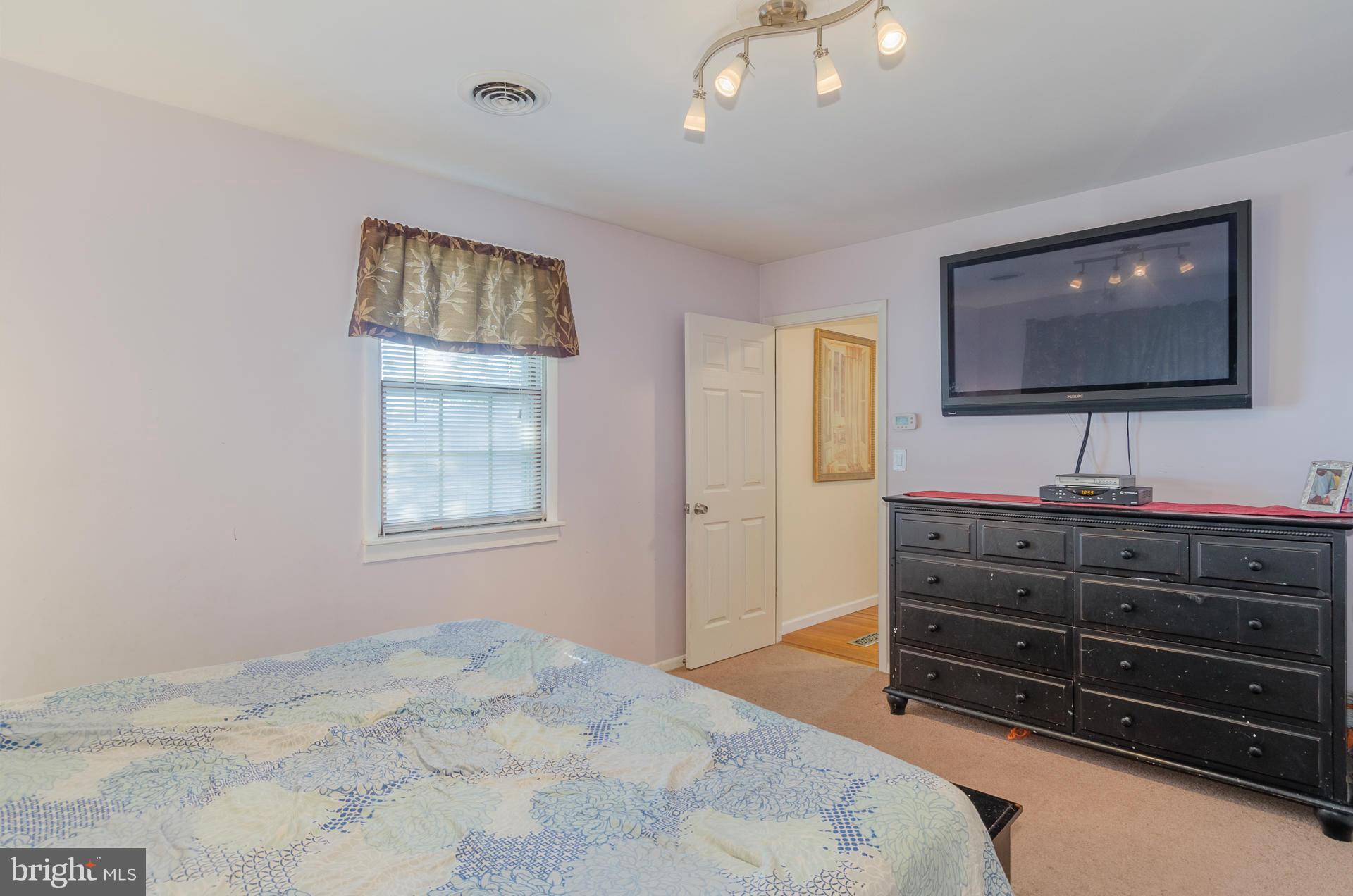 8416 Sandy Plains Road Baltimore, MD 21222 - Photo 14 of 30 Bedroom (Master)