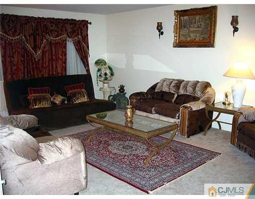7302 Hana Road Edison, NJ 08817 - Photo 3 of 10