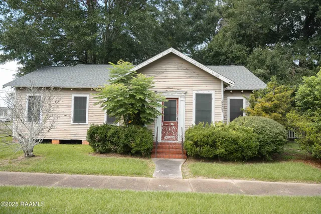 $99,000 | 709 East Lafayette Street, Abbeville, LA 70510