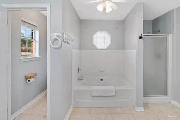 $490,000 | 1675 Winding Shore Drive, Gulf Breeze, FL 32563