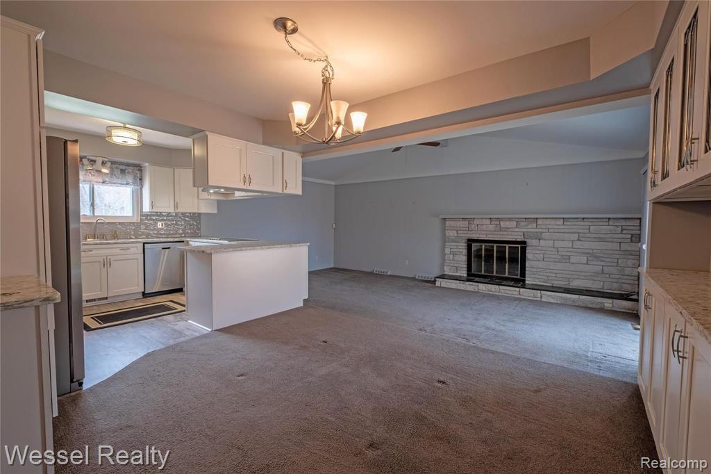 48835 Callens Road Chesterfield, MI 48047 - Photo 16 of 32