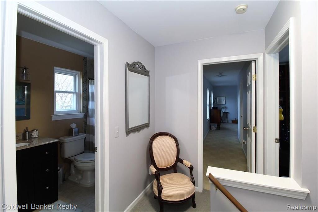 258 Whitney Drive Rochester Hills, MI 48307 - Photo 9 of 22