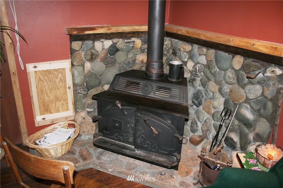 21 East Blake Road Belfair, WA 98528 - Photo 8 of 20 Gallery Image 8
