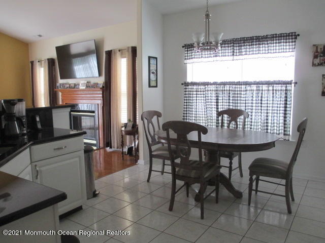 39 Ravenna Road Manchester Township, NJ 08759 - Photo 10 of 45 IMG_4668