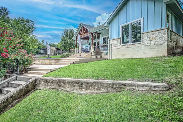 $1,700,000 | 3896 Comanche Trail, Kingsland, TX 78639