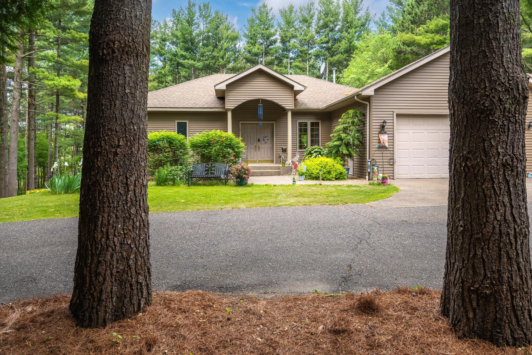 65 202nd Street, Unit M Star Prairie, WI 54026 - Photo 4 of 55