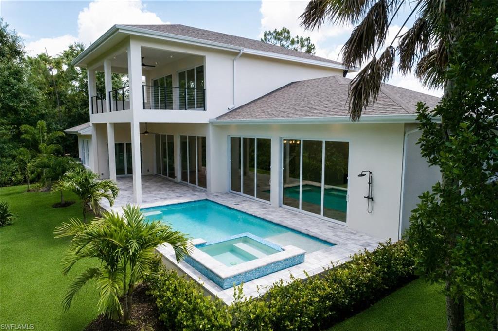 2854 Coach House Way Naples, FL 34105 - Photo 34 of 36